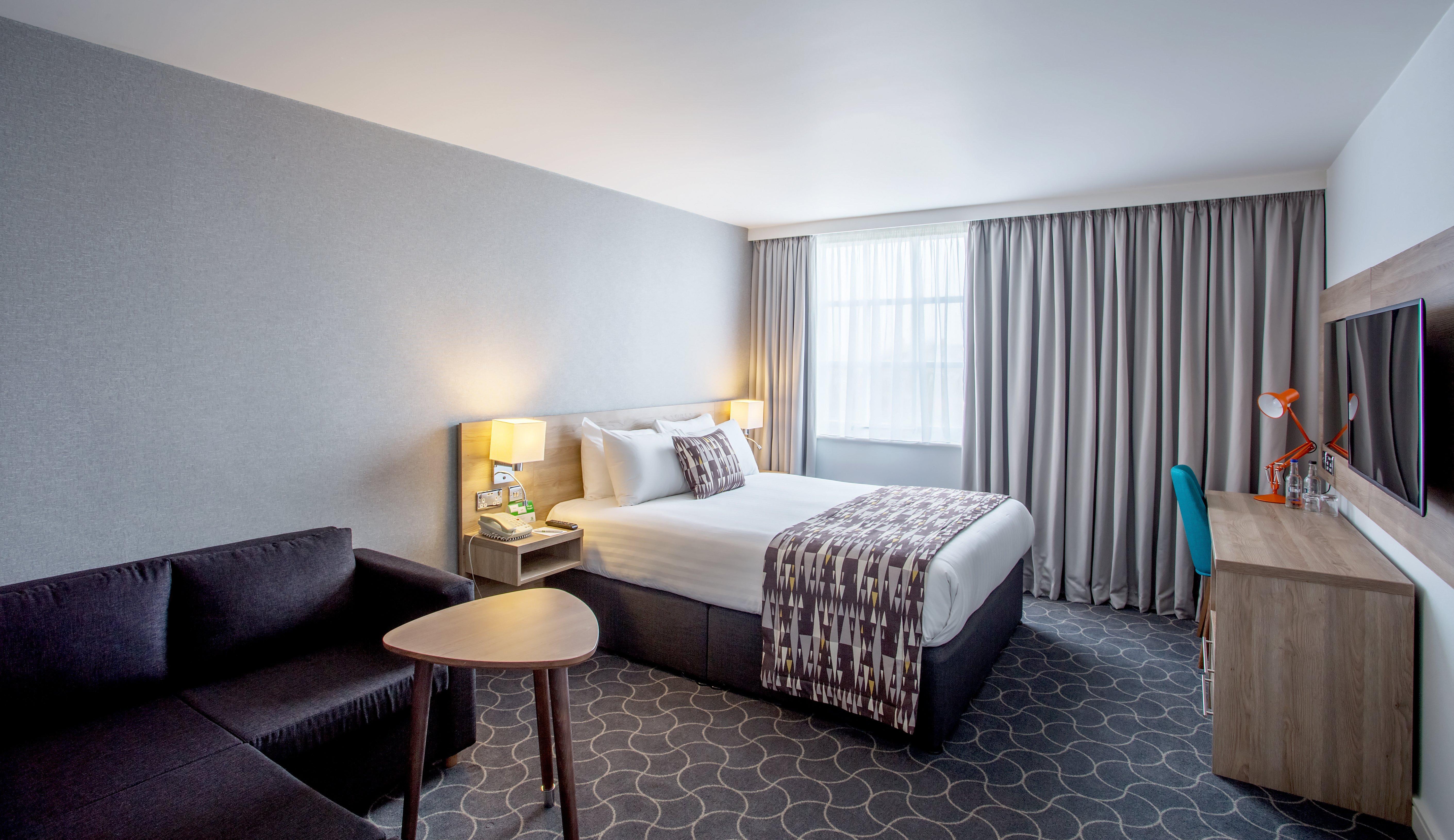 Holiday Inn Ellesmere Port/Cheshire Oaks By Ihg Exterior photo