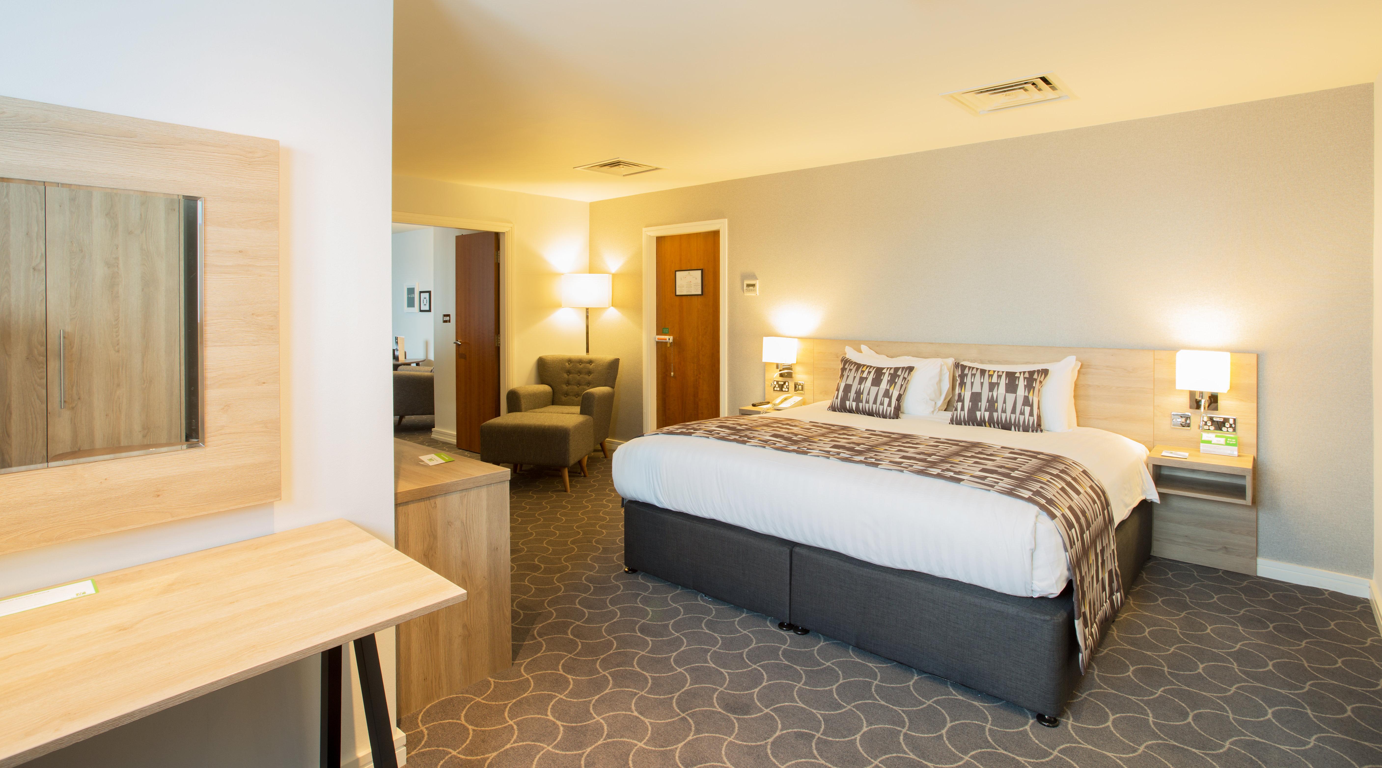 Holiday Inn Ellesmere Port/Cheshire Oaks By Ihg Exterior photo